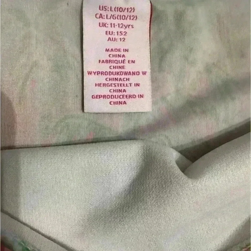 Tommy Bahama swimsuit set  10/12  little girl two piece with cover up k143